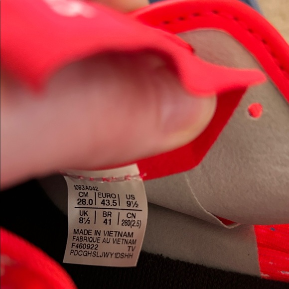 ASICS Track spikes - Picture 4 of 4